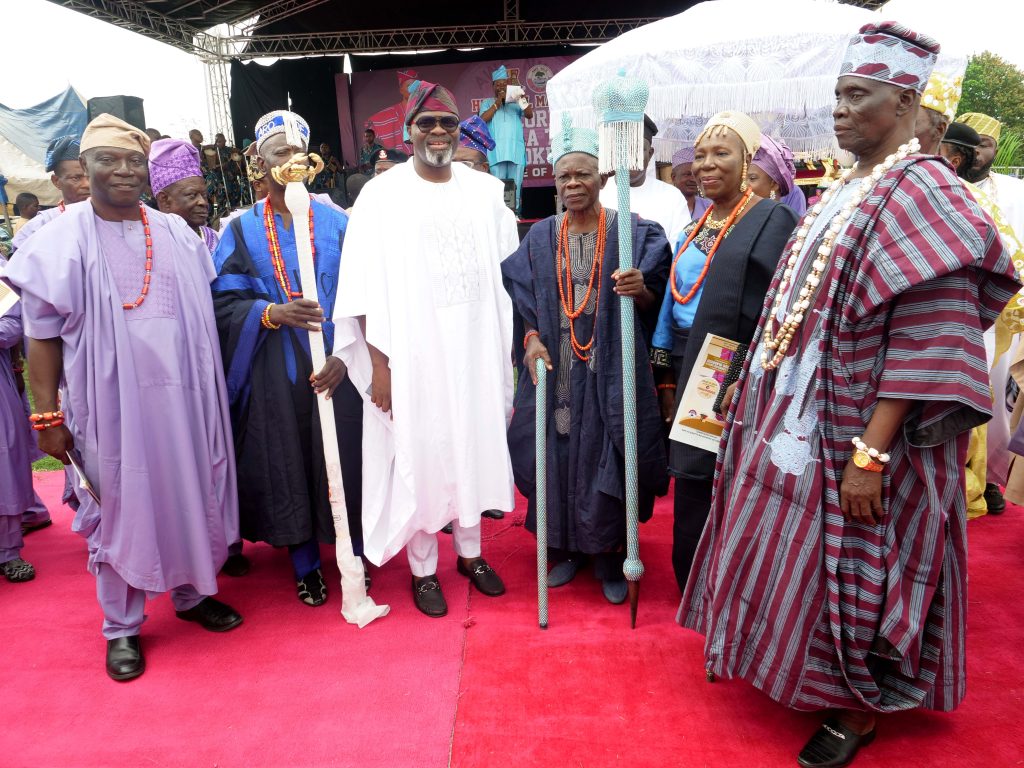 Amo Farm Sieberer Hatchery Limited Celebrates and Supports Coronation of Alaawe of Awe, Oba Cornelius Abiola Taiwo Oladokun III