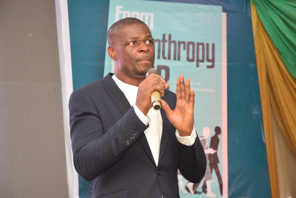 Mr. Eche Munonye, CEO of CSR Reporters giving a speech at SISA