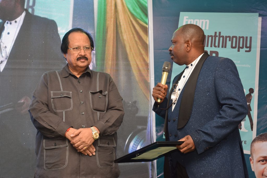 Award giving at SISA