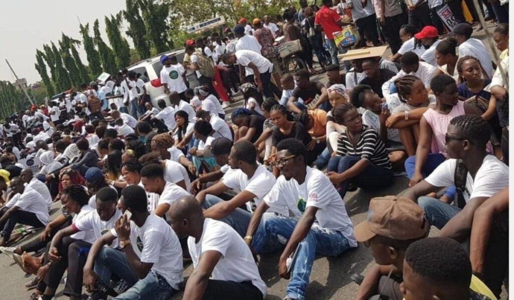 Group of youths at the Jobberman training