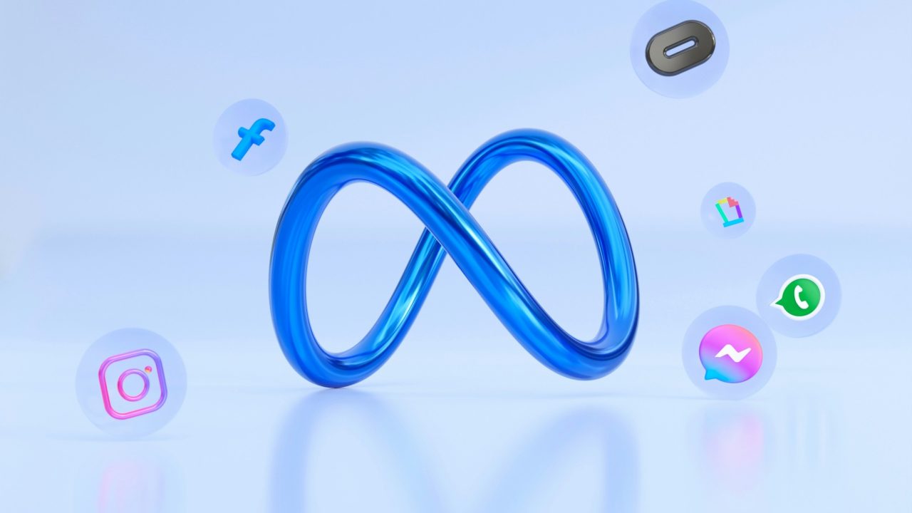 Meta Platform logo with its messaging platofrms