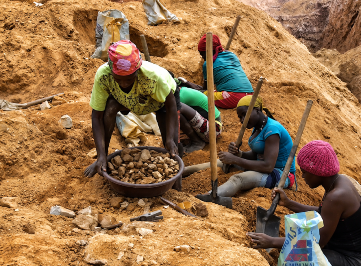 Cameroon Pushes Ahead with Gold Mining Sector Clean-Up