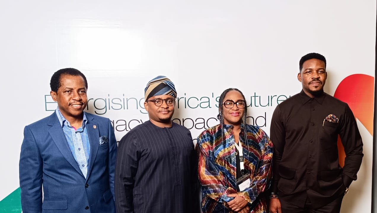 Officials at Asharami Square 3.0
